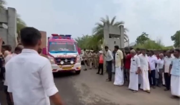 Kerala on high alert after IED blasts, police chief warns against fake news and hate speech - Vimarsana News